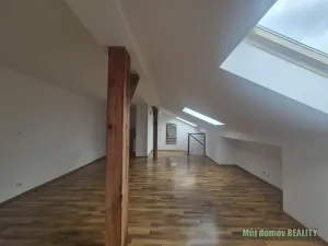Pronájem bytu 2+kk, Praha - Vysočany, Freyova, 56 m2