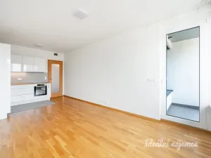 Pronájem bytu 2+kk, Praha - Vysočany, Smržových, 56 m2