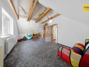 Prodej rodinného domu, Rožnov pod Radhoštěm, V Mokrém, 250 m2