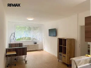Pronájem bytu 2+kk, Rakovník, Spalova, 42 m2