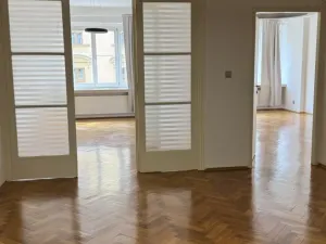 Pronájem kanceláře, Praha - Nové Město, Ostrovní, 118 m2