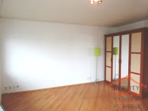 Pronájem bytu 1+kk, Hradec Králové, Palachova, 36 m2