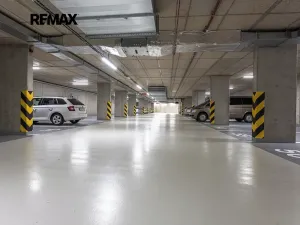 Pronájem bytu 2+kk, Praha - Hlubočepy, Divíškové, 3578 m2