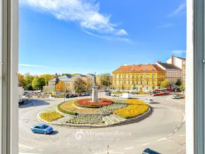 Pronájem bytu 2+kk, Znojmo, Mariánské náměstí, 60 m2