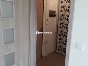 Prodej bytu 1+kk, Praha - Háje, Matúškova, 32 m2