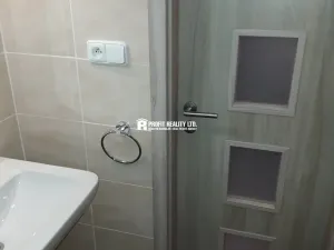 Prodej bytu 1+kk, Praha - Háje, Matúškova, 32 m2