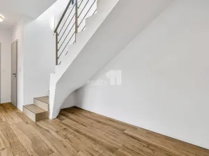 Prodej rodinného domu, Vysoký Újezd, Ve Višňovce, 200 m2