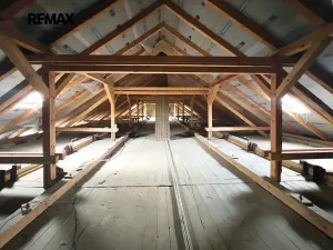 Prodej činžovního domu, Praha - Ďáblice, Kokořínská, 2120 m2