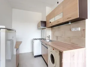 Pronájem bytu 2+kk, Praha, Jablonecká, 40 m2