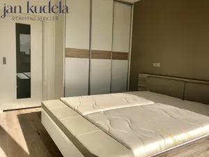 Pronájem bytu 3+kk, Brno, Francouzská, 81 m2