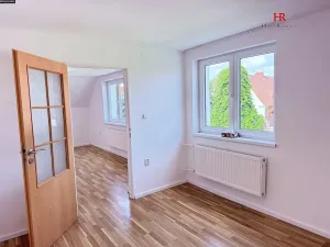 Pronájem bytu 4+1, Benešov, Hráského, 102 m2