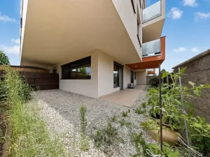 Prodej bytu 2+kk, Praha - Dolní Chabry, 52 m2