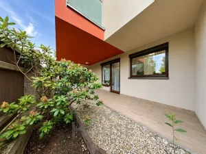 Prodej bytu 2+kk, Praha - Dolní Chabry, 52 m2