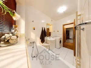 Prodej bytu 2+kk, Praha - Dolní Chabry, 52 m2