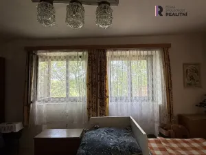 Prodej rodinného domu, Holedeč - Stránky, 90 m2