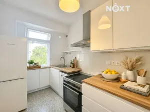 Prodej bytu 3+1, Praha - Vršovice, Vladivostocká, 72 m2