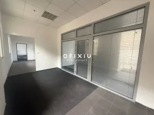 Pronájem kanceláře, Lozorno, Slovensko, 700 m2