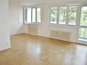 Pronájem bytu 3+1, Praha, Od Vysoké, 77 m2