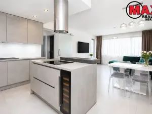 Prodej bytu 3+kk, Praha - Dolní Chabry, Poštova, 83 m2