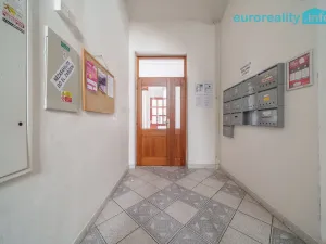 Prodej bytu 2+1, Karlovy Vary, Koptova, 80 m2