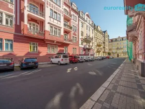 Prodej bytu 2+1, Karlovy Vary, Koptova, 80 m2