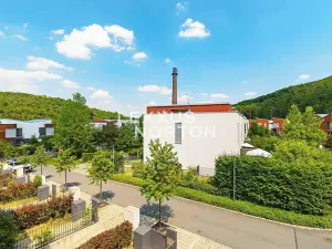 Pronájem rodinného domu, Praha - Dejvice, V Šáreckém údolí, 179 m2