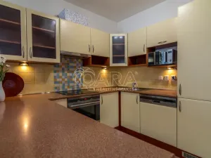 Prodej bytu 3+kk, Dolní Břežany, 135 m2