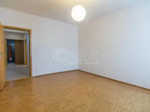 Prodej bytu 3+kk, Dolní Břežany, 135 m2