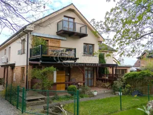 Prodej bytu 4+kk, Dolní Břežany, 135 m2