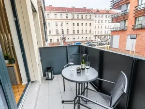 Pronájem bytu 1+kk, Praha - Žižkov, Seifertova, 29 m2
