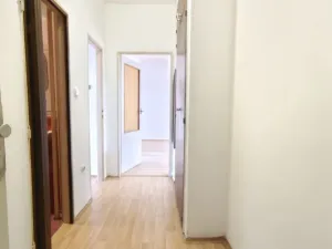 Pronájem bytu 2+1, Krnov - Pod Cvilínem, SPC H, 55 m2