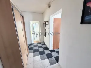 Pronájem bytu 2+1, Ústí nad Labem - Ústí nad Labem-centrum, Stará, 57 m2