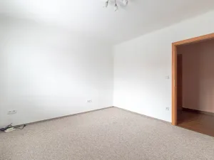 Prodej bytu 3+1, Písek, Sovova, 96 m2