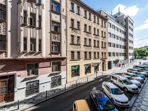 Pronájem bytu 3+1, Praha - Nové Město, Odborů, 81 m2