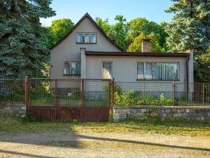 Prodej pozemku pro bydlení, Kamenice, Kaštanová, 1413 m2