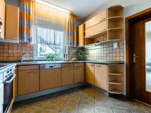 Prodej rodinného domu, Zeleneč, Zahradní, 203 m2