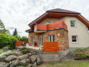 Prodej rodinného domu, Zeleneč, Zahradní, 203 m2