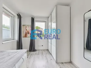Prodej rodinného domu, Bavoryně, 125 m2