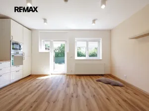 Prodej bytu 3+kk, Červený Újezd, Za Statkem, 68 m2