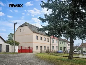 Prodej rodinného domu, Kozojedy, 240 m2