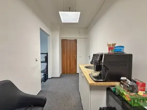 Pronájem kanceláře, Praha - Krč, Budějovická, 70 m2