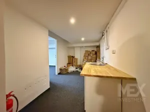 Pronájem obchodního prostoru, Praha - Krč, Budějovická, 70 m2