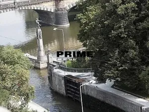 Pronájem bytu 3+kk, Praha - Smíchov, Janáčkovo nábřeží, 83 m2