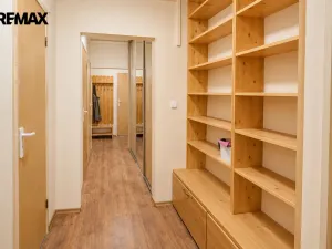 Prodej bytu 3+1, České Budějovice - České Budějovice 3, Průběžná, 70 m2