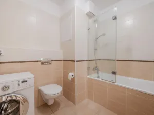 Pronájem bytu 2+kk, Praha - Hostivař, náměstí Přátelství, 55 m2
