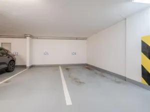 Pronájem bytu 2+kk, Praha - Hostivař, náměstí Přátelství, 55 m2