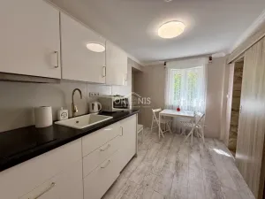 Prodej ubytování, Karlovy Vary, Zámecký vrch, 351 m2