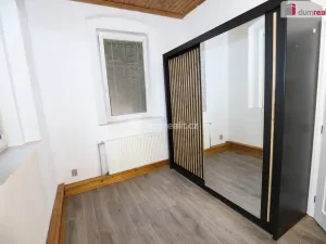 Pronájem bytu 2+1, Loket, Revoluční, 70 m2