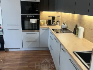 Prodej bytu 2+kk, Unhošť, Karla Čapka, 40 m2