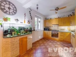 Prodej rodinného domu, Líbeznice, Zlonínská, 184 m2